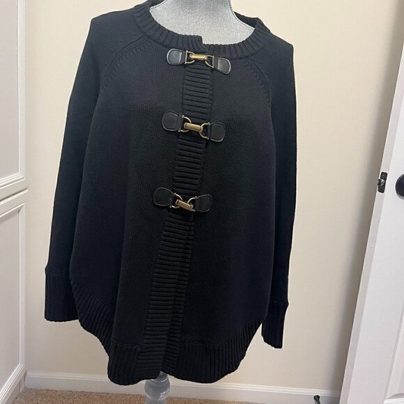 Banana Republic Sweaters - Banana Republic Cardigan Sweater w Metal Clasp Size S